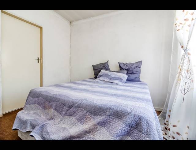 2 BEDROOM APARTMENT FOR SALE IN NOORDHANG